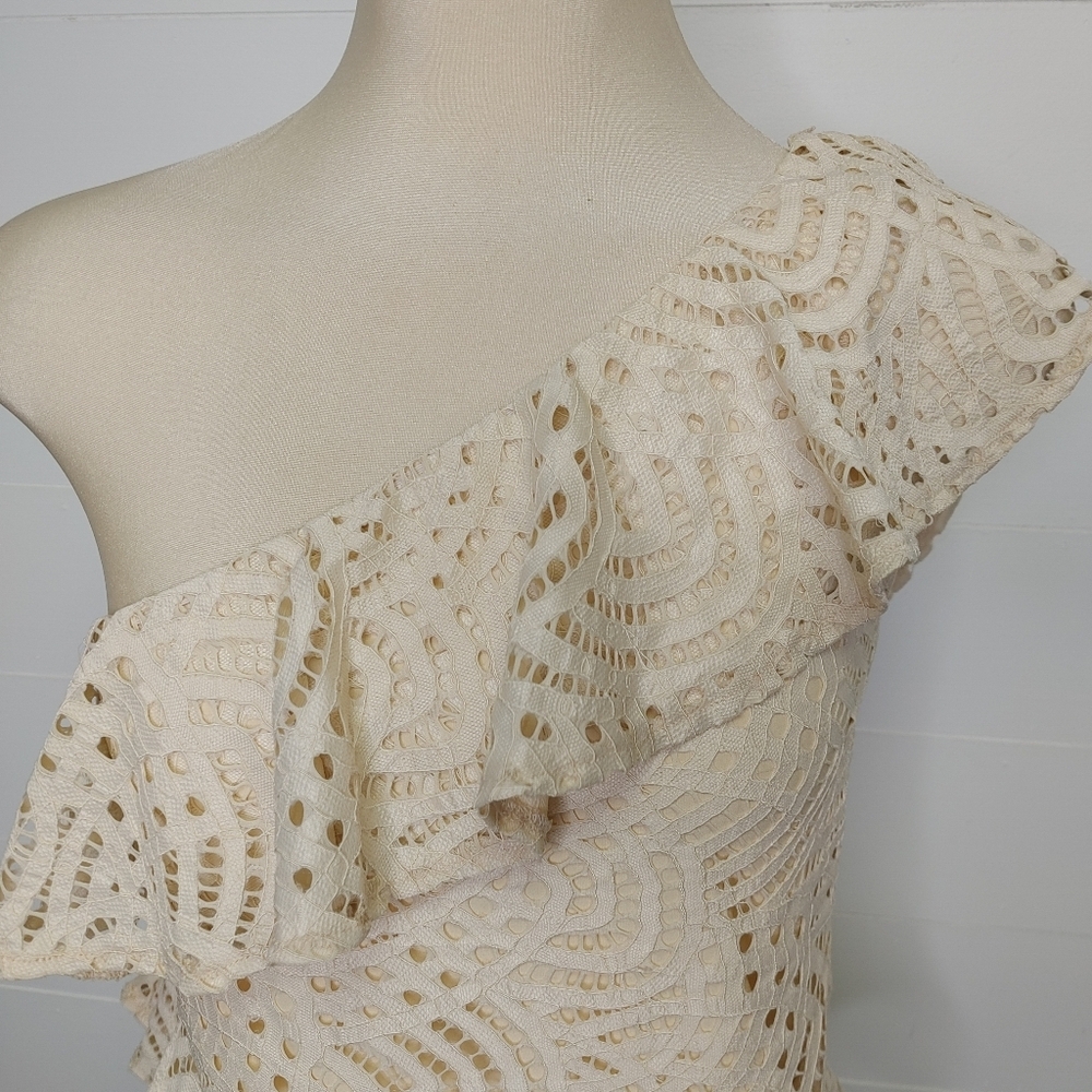 Highline Embroidered Lace One-shoulder Ruffle Top S/M - Picture 3 of 10